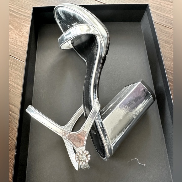 Maje Silver Platform Sandals with Bejewelled Clasps - 38 - Picture 10 of 13